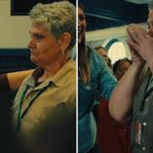 Presa há 17 anos, mulher se rende a Jesus e é batizada em prisão nos EUA