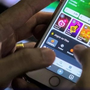 SUS oferece atendimento para dependentes de jogos de apostas via aplicativos