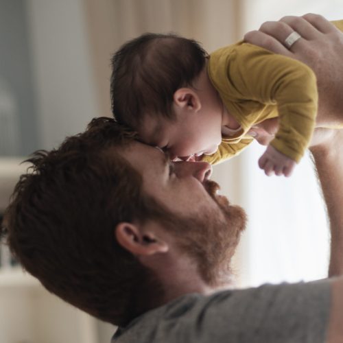 Lula sanciona ampliação gradual da licença-paternidade